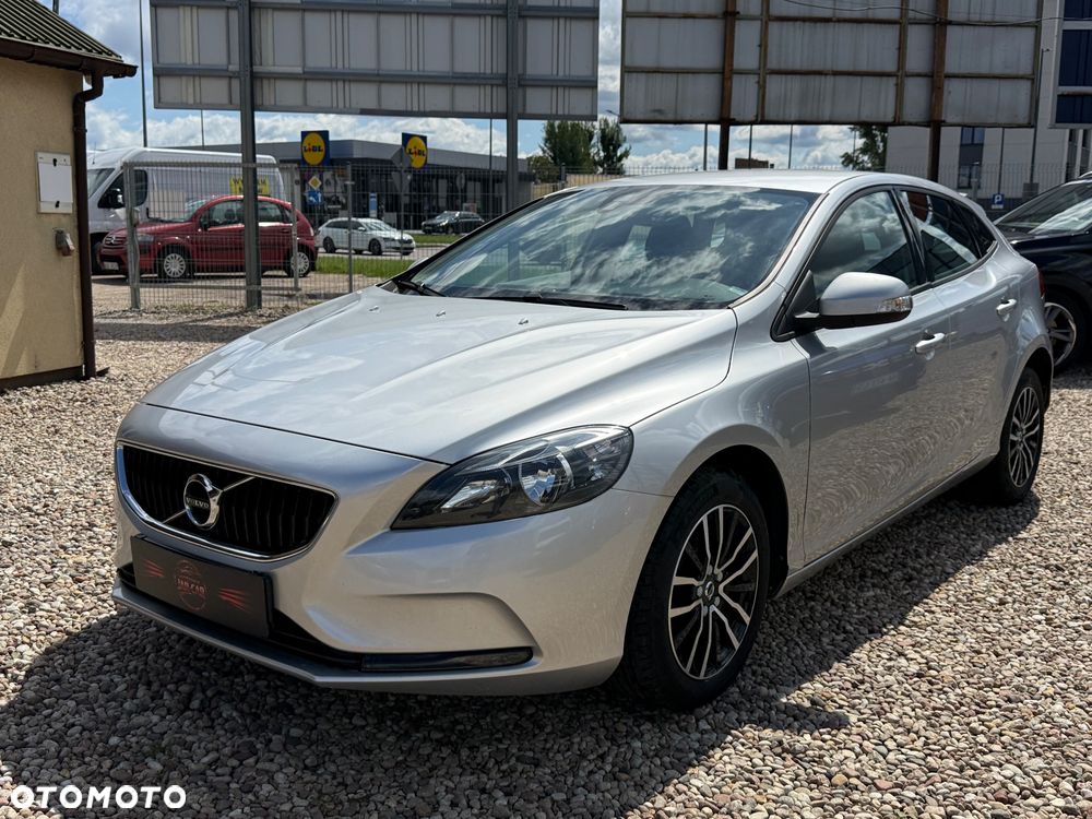 Volvo V40 D2 Kinetic - 6