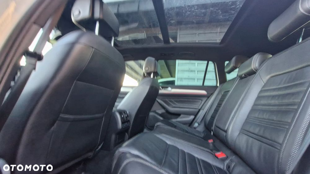 Volkswagen Passat 2.0 TSI OPF 4 Motion DSG Highline - 27