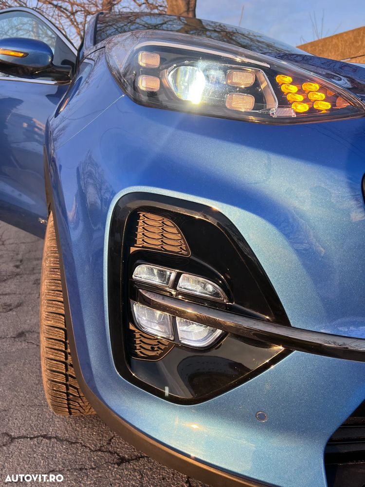 Kia Sportage 1.6 T-GDI 6MT 4x4 GT Line - 11