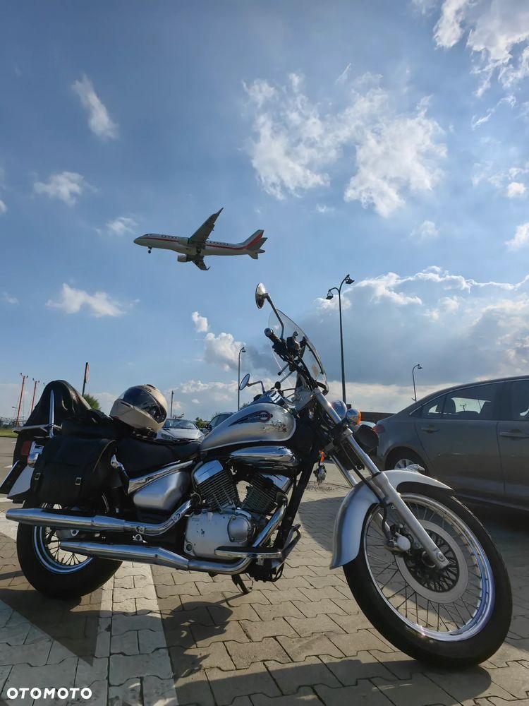 Suzuki Intruder - 2