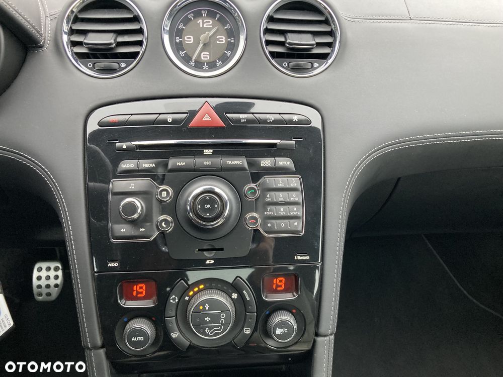 Peugeot RCZ 1.6 155 THP - 17