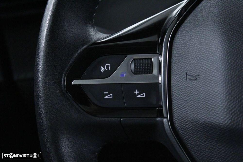 Peugeot 208 1.2 PureTech Active - 23