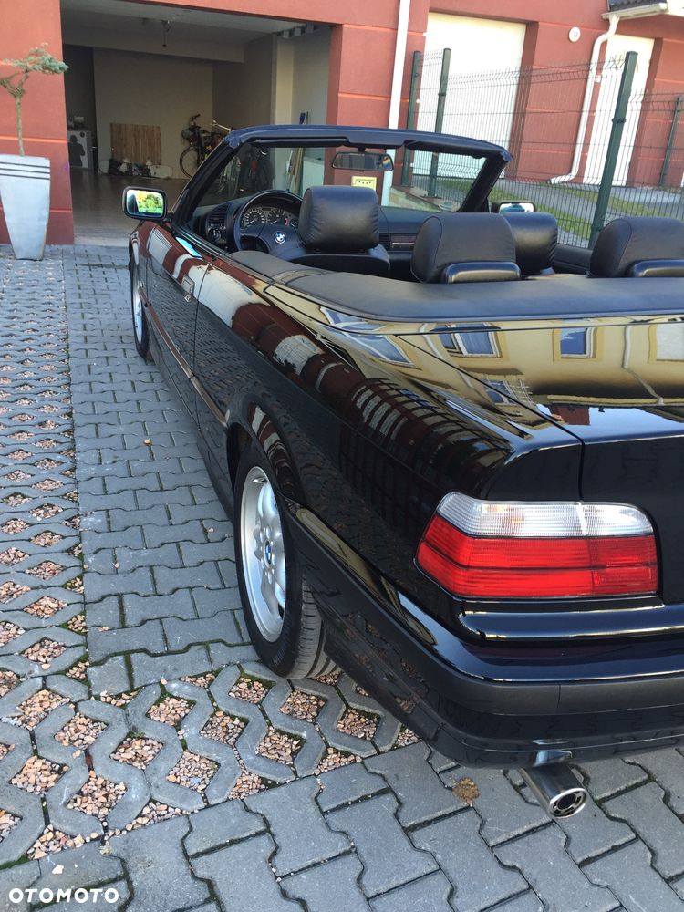 BMW Seria 3 - 25