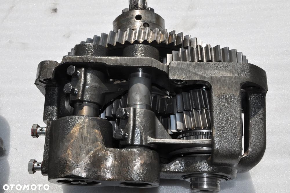 TRYB ZĘBATKA WOM MASSEY FERGUSON 7480 6480 6485 - 5