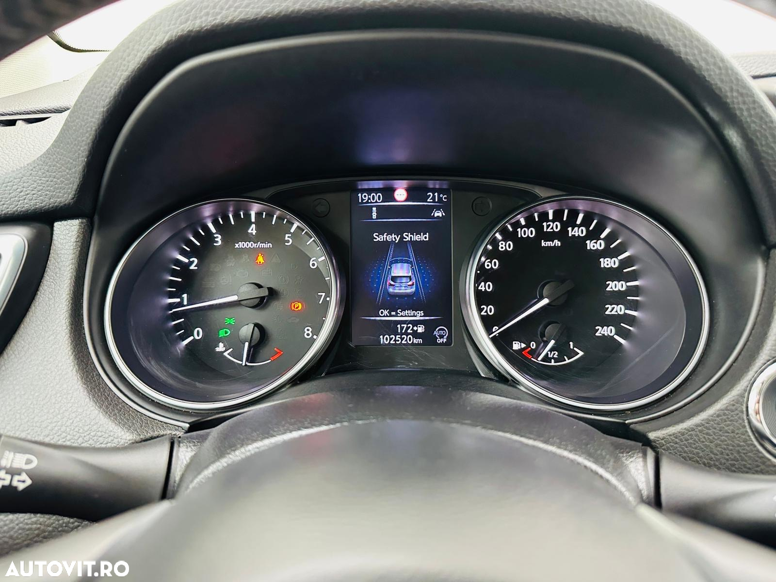 Nissan Qashqai - 39