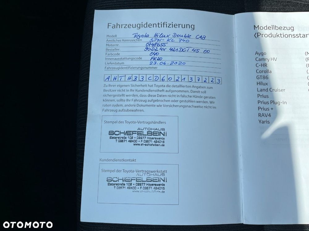 Toyota Hilux 4x4 Double Cab Autm Executive - 28