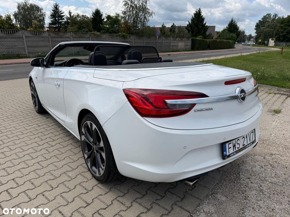Opel Cascada - 10