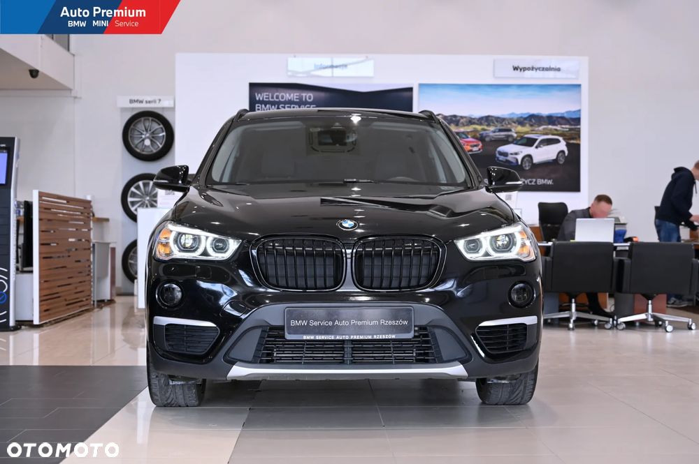 BMW X1 sDrive18i - 3