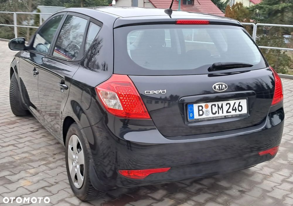 Kia Ceed 1.4 CVVT Attract - 7