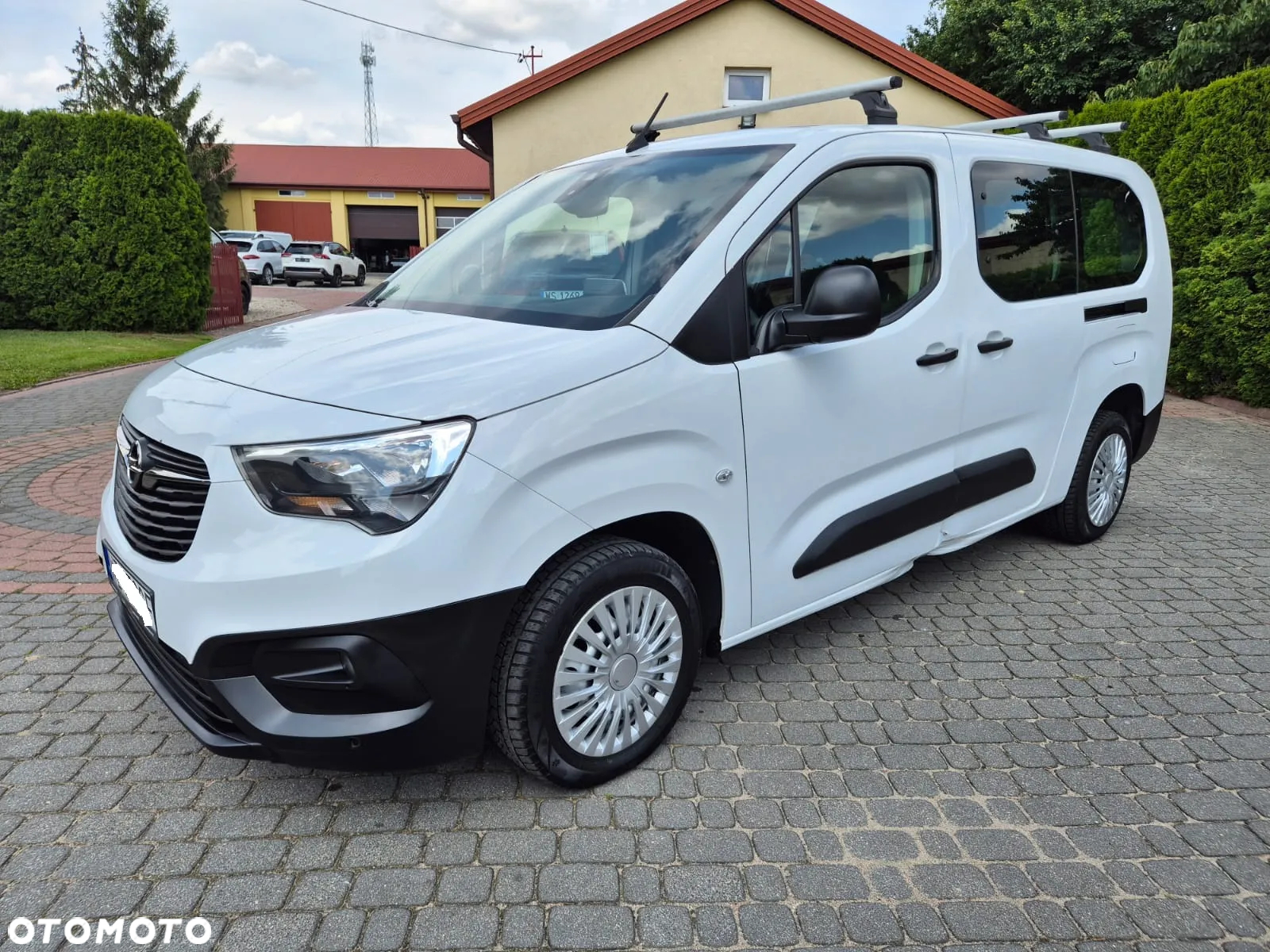 Opel Combo Cargo XL 1.5 CDTI 2,4t (bryg.) - 9