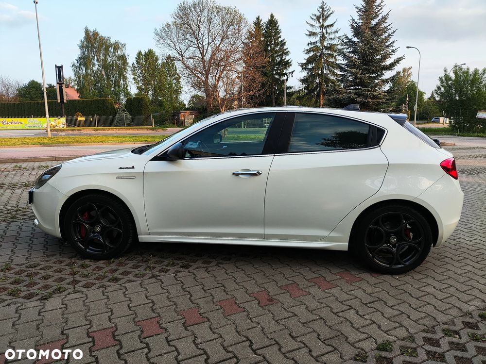 Alfa Romeo Giulietta 1.4 TB MultiAir Distinctive TCT - 10