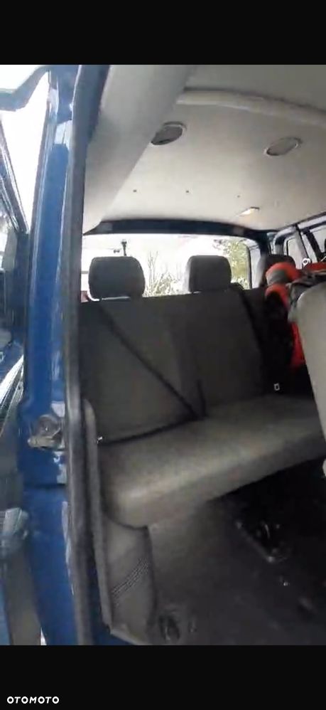 Volkswagen Transporter - 16