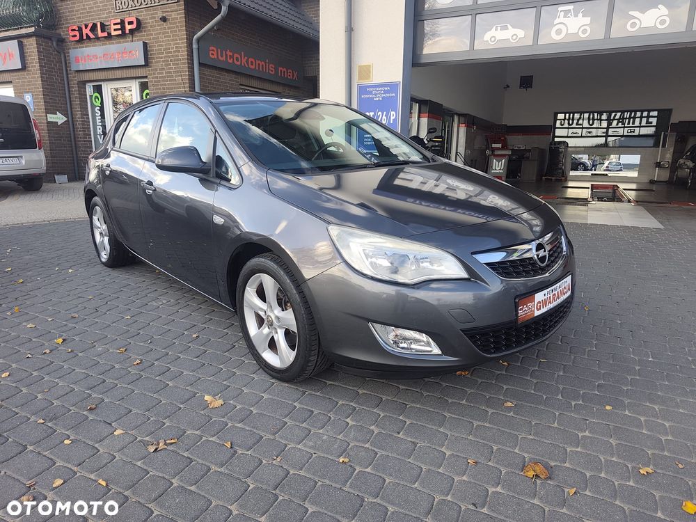 Opel Astra - 1