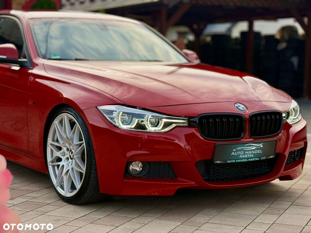 BMW Seria 3 325d M Sport - 10