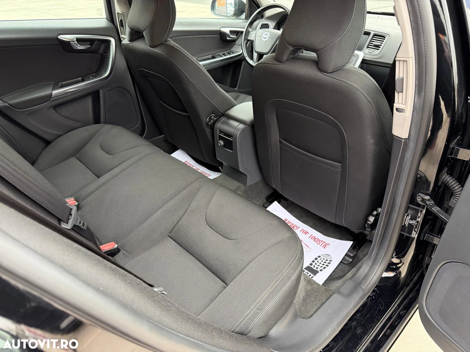 Volvo V60 D3 Geartronic Kinetic - 29