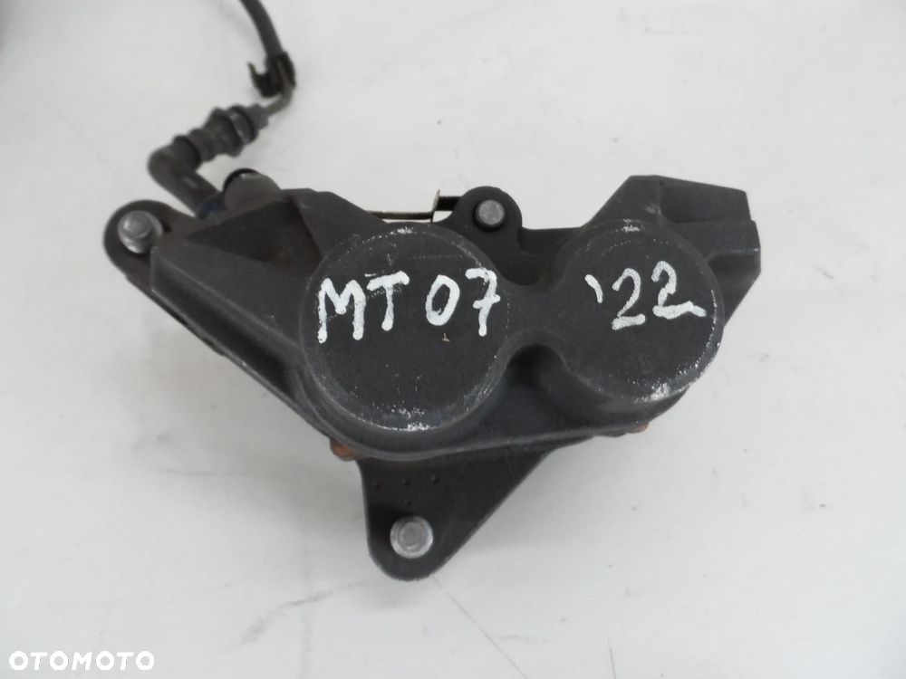 YAMAHA MT07 2023 ROK zacisk hamulcowy przód - 5