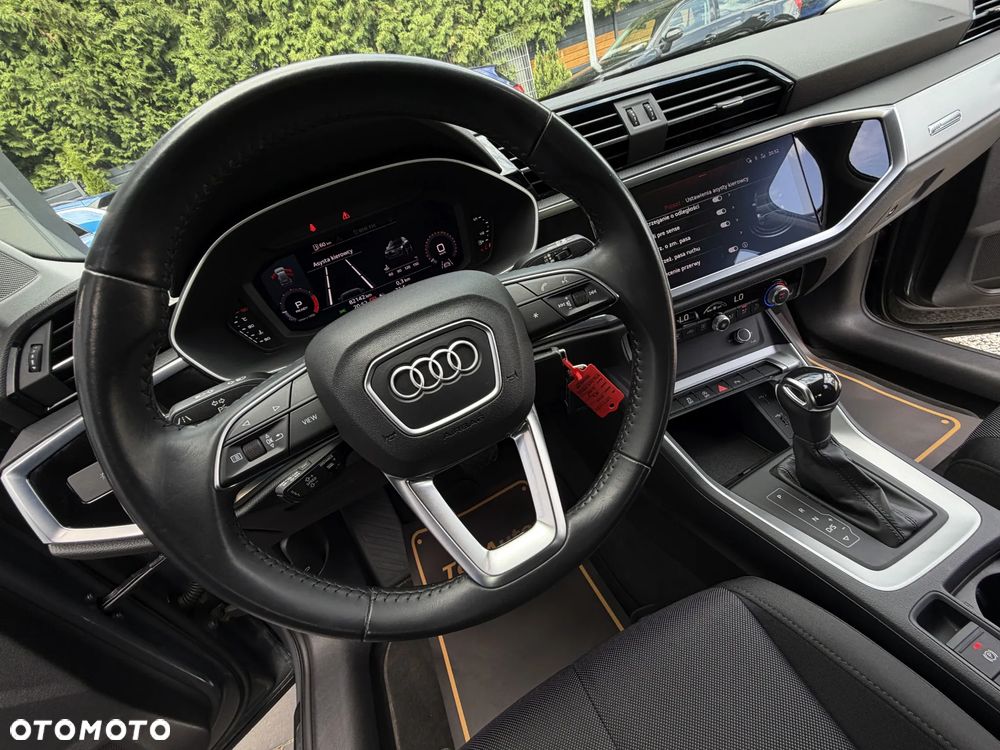 Audi Q3 35 TFSI S tronic - 17