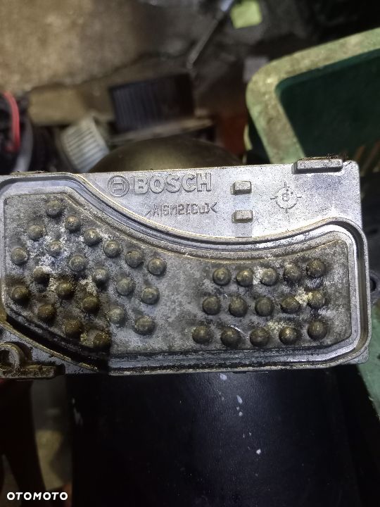 OPORNIK REZYSTOR AUDI A6 C6 4F0820521A - 2