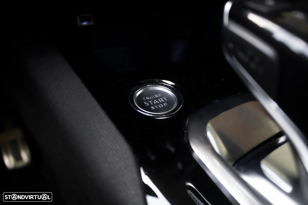 Peugeot 3008 1.6 PureTech GT EAT8 - 21