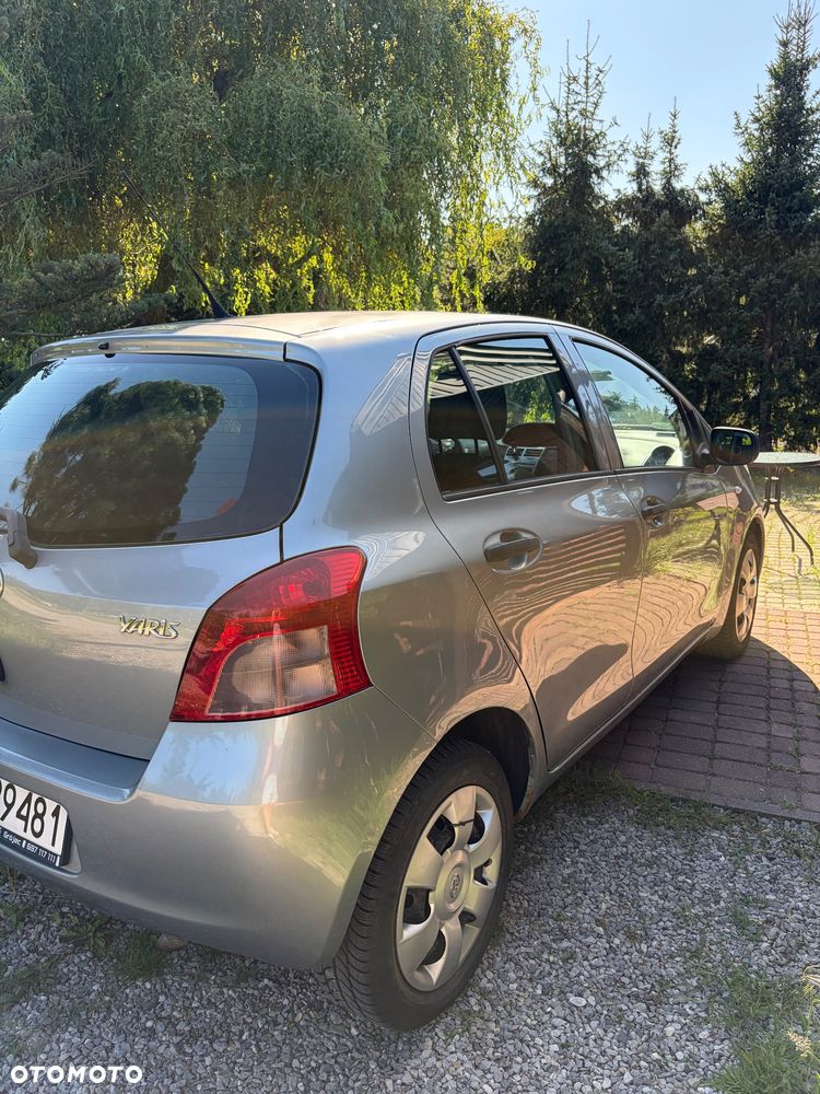 Toyota Yaris - 3