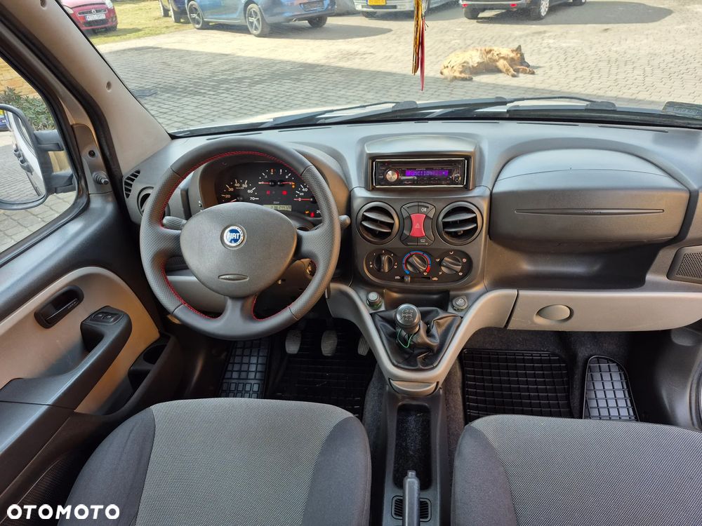 Fiat Doblo 1.6 16V Dynamic - 12