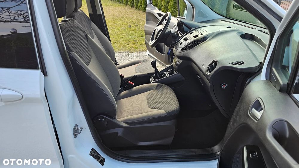 Ford Tourneo Courier 1.5 TDCi S&S Trend - 10