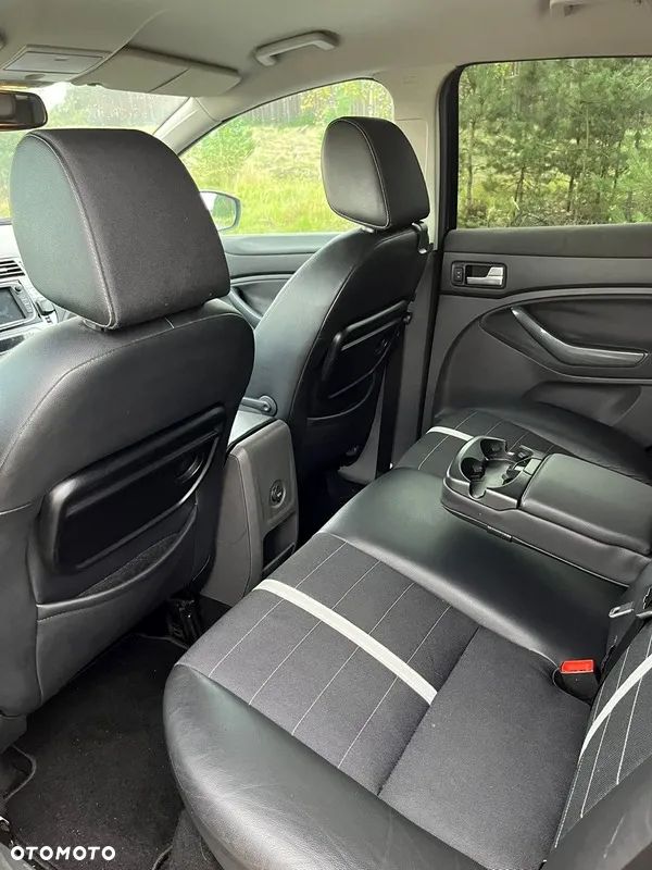 Ford Kuga 2.0 TDCi Titanium - 7