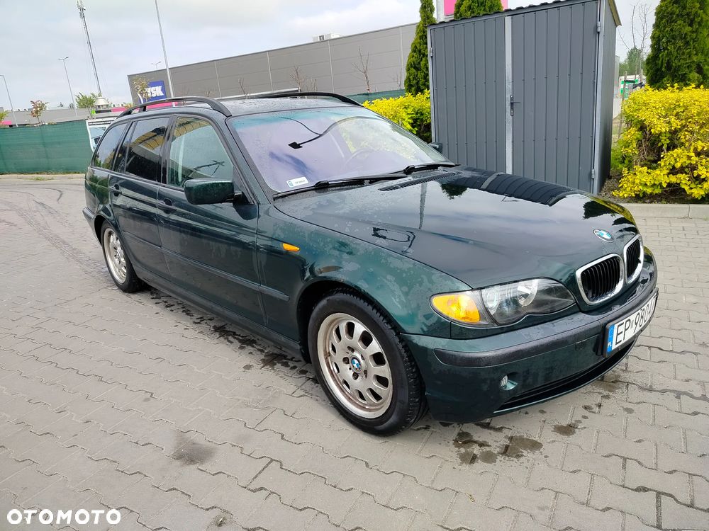 BMW Seria 3 318i - 1