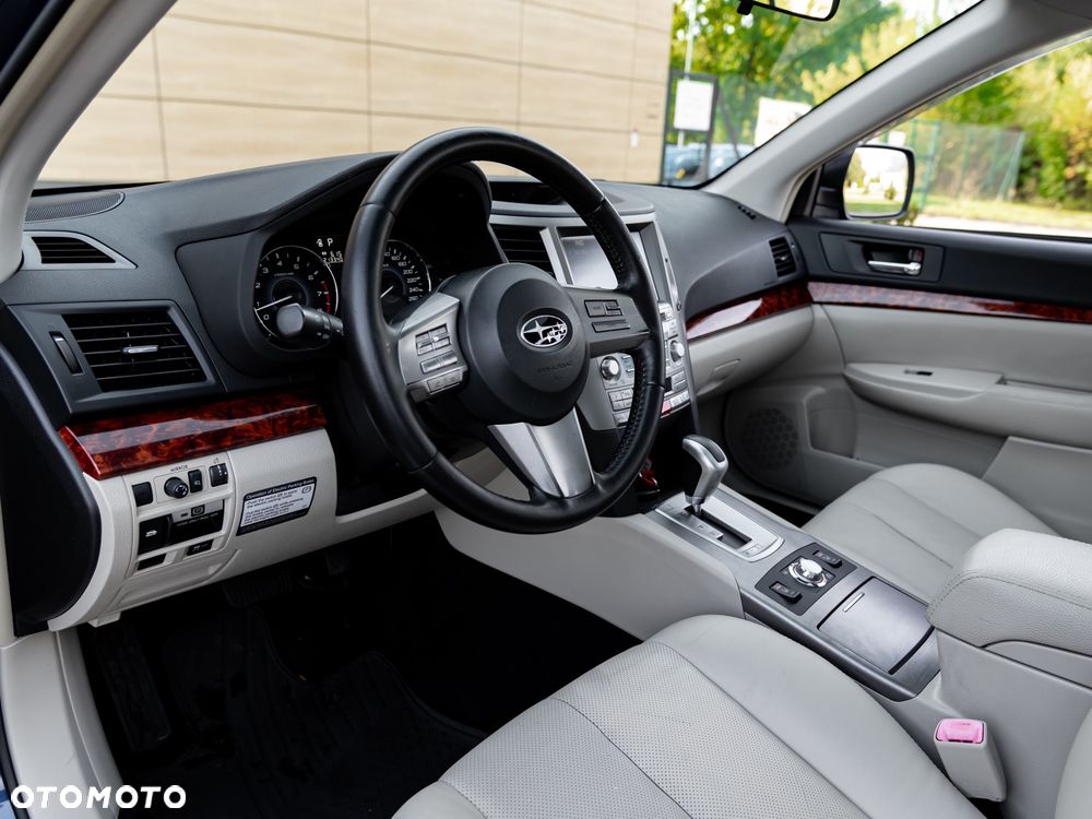 Subaru Outback 3.6 R Exclusive Navi - 21