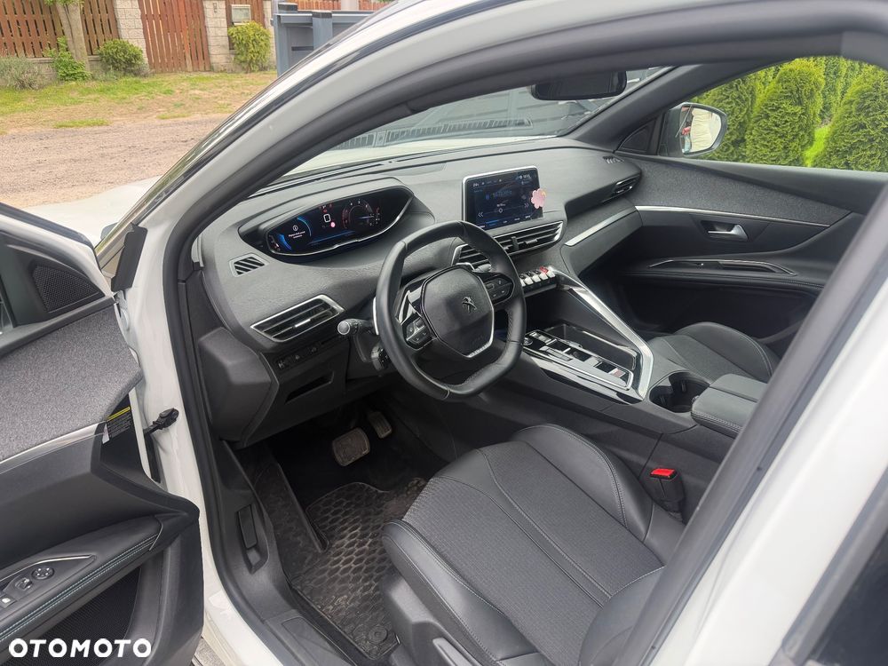 Peugeot 3008 1.5 BlueHDi Allure Pack S&S EAT8 - 15