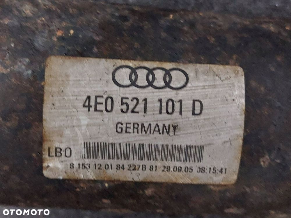 WAŁ NAPĘDOWY AUDI A8 D3 3.0 TDI AUTOMAT 4E0521101D - 4