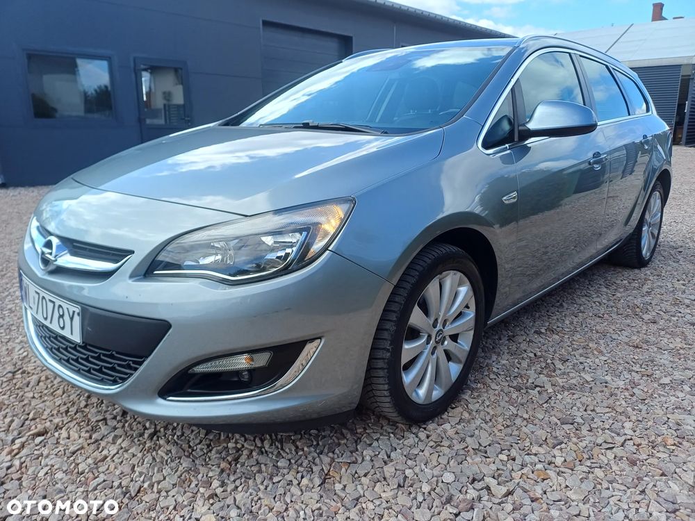 Opel Astra 1.4 Turbo Cosmo - 1
