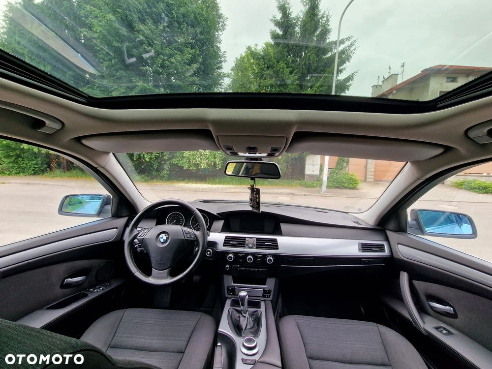 BMW Seria 5 - 24
