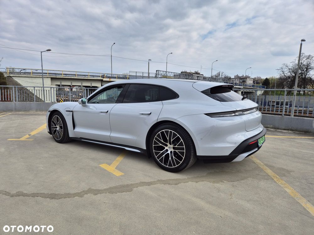 Porsche Taycan Sport Performancebatterie Plus - 16