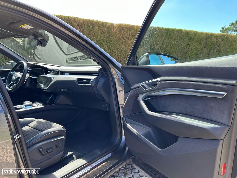 Audi e-tron 55 quattro S line - 9