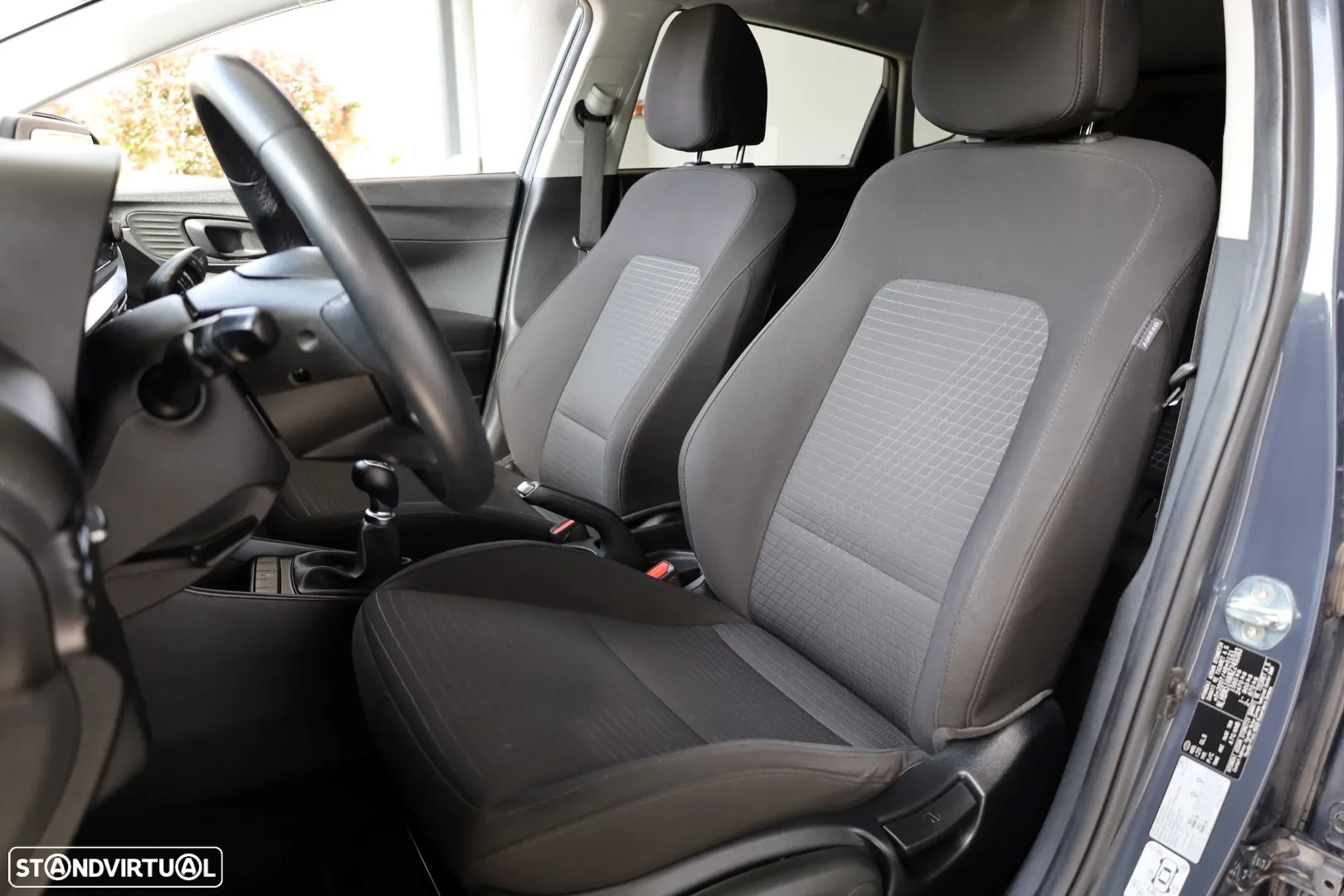 Hyundai i20 1.2 Comfort - 37