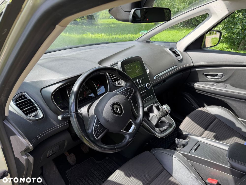 Renault Scenic - 14