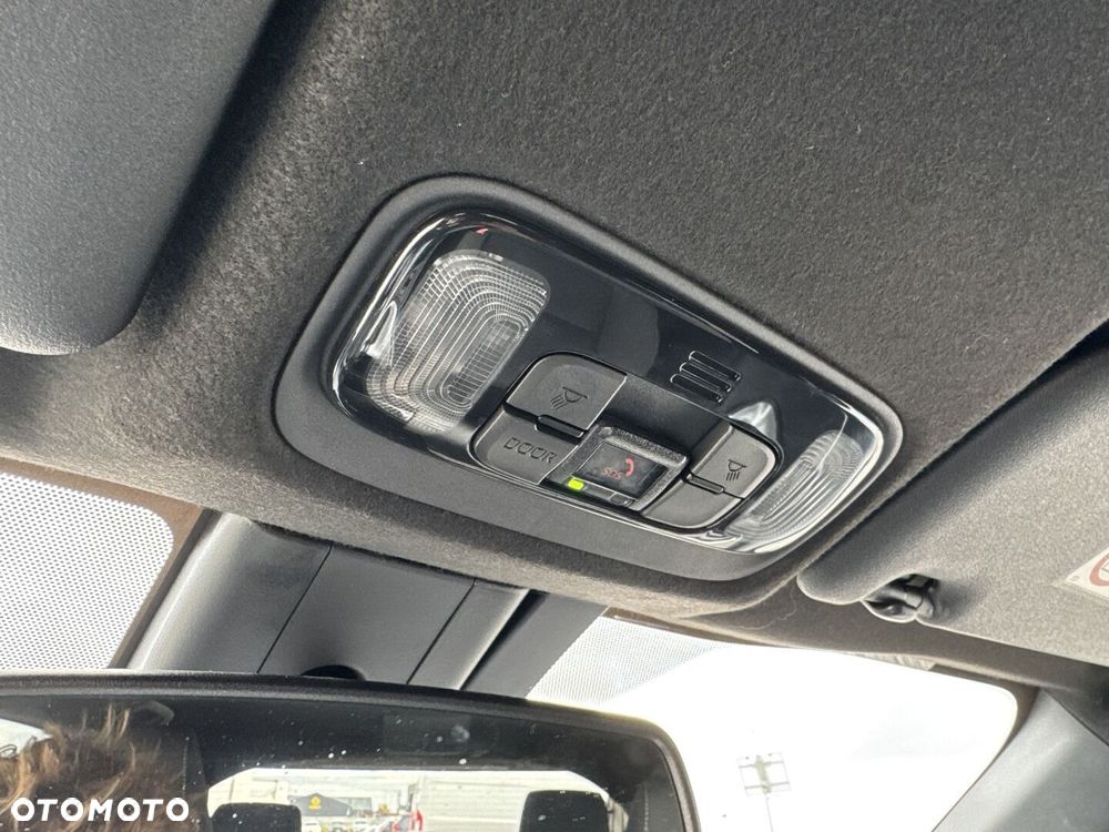 Toyota Yaris Cross Hybrid 1.5 Style - 25