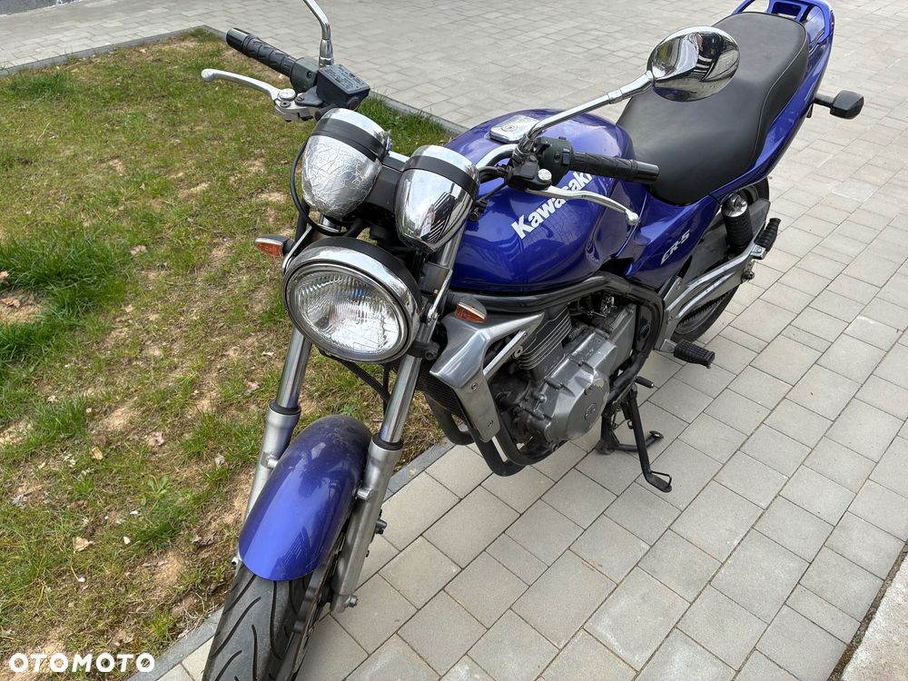 Kawasaki ER - 5