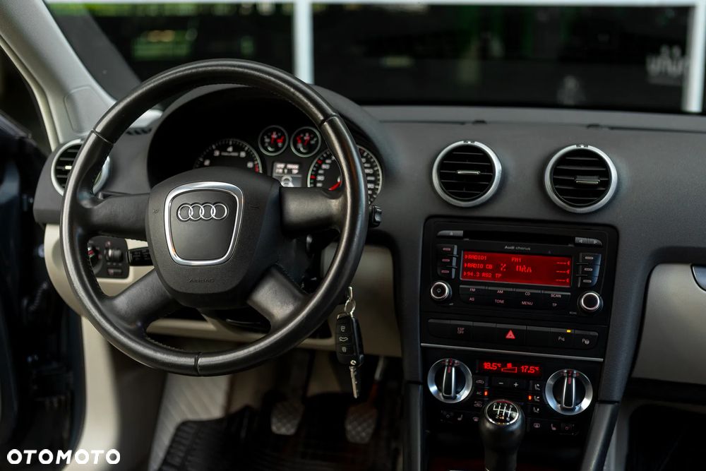 Audi A3 Sportback - 19