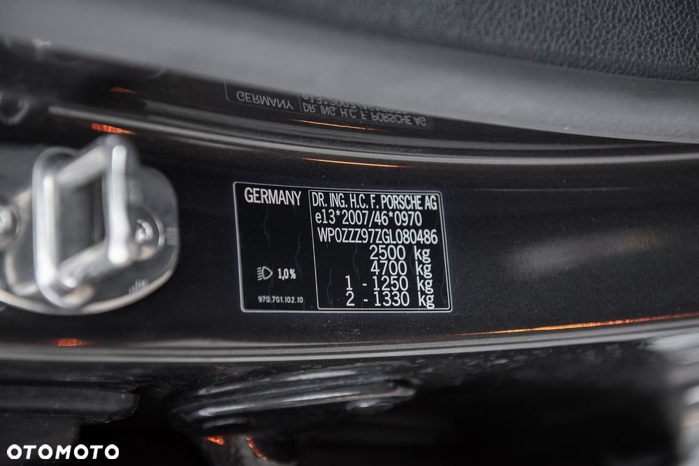 Porsche Panamera GTS - 33
