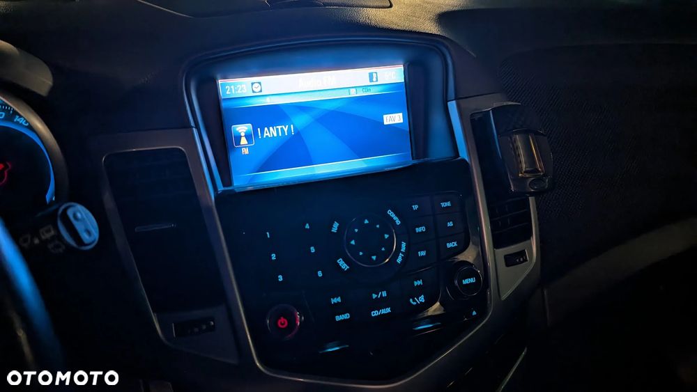 Chevrolet Cruze - 13