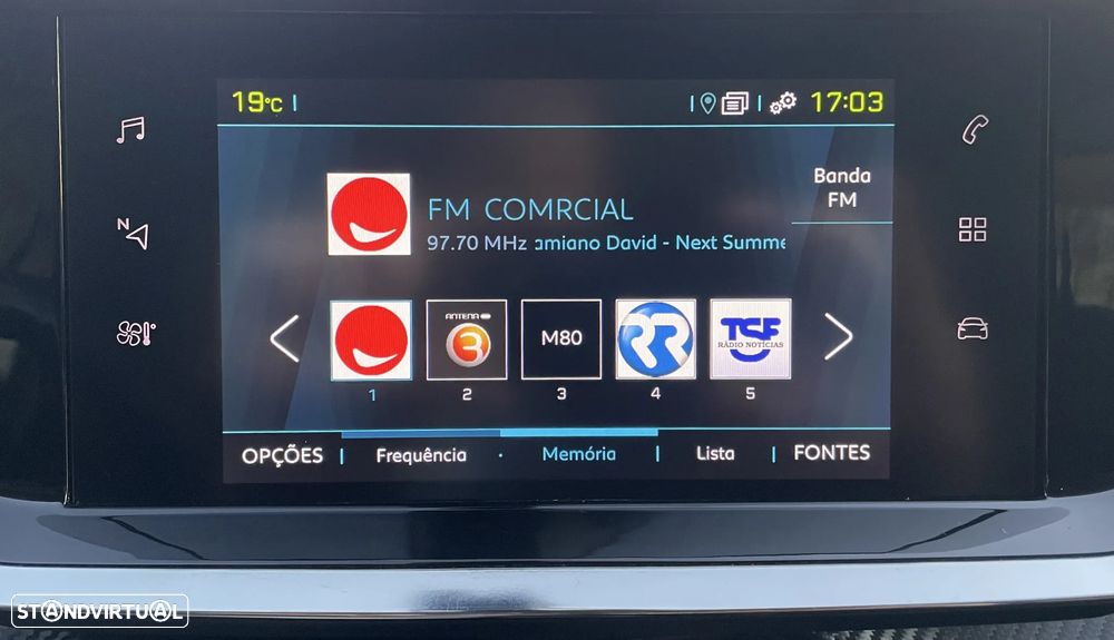 Peugeot e-2008 50 kWh Active Pack - 44