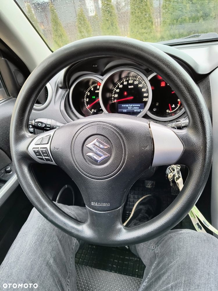 Suzuki Grand Vitara - 5