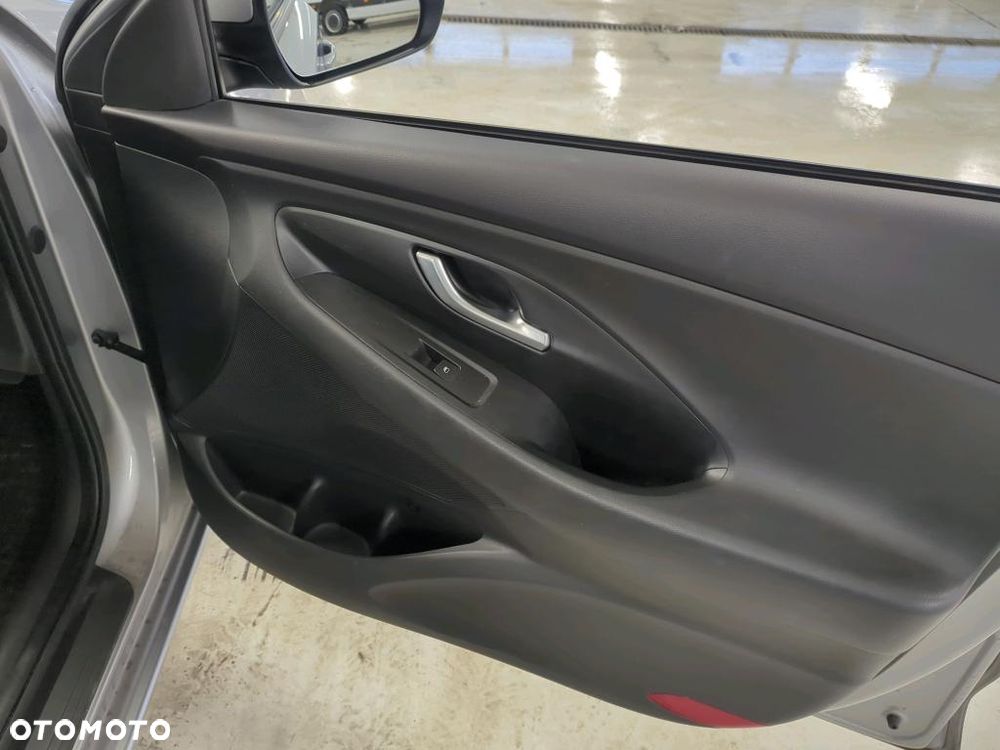 Hyundai i30 1.0 T-GDI Modern - 14