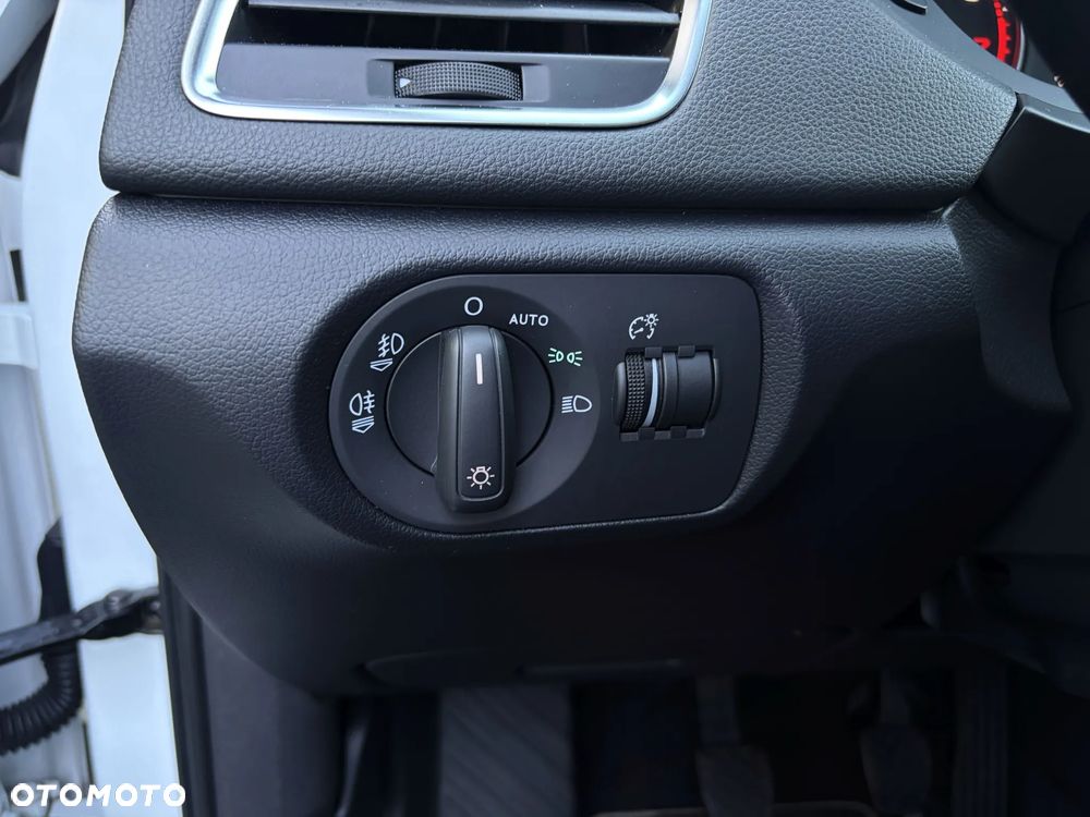 Audi Q3 1.4 TFSI - 32
