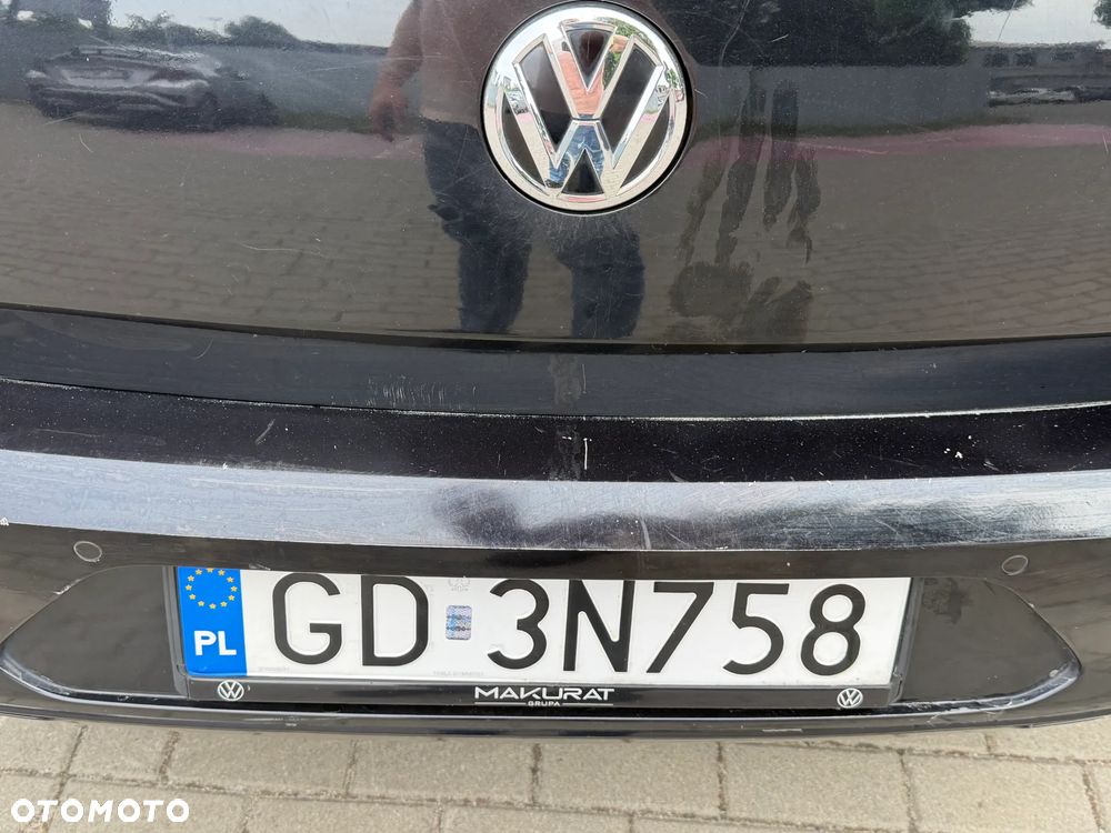 Volkswagen Passat 1.6 TDI BMT Comfortline - 10