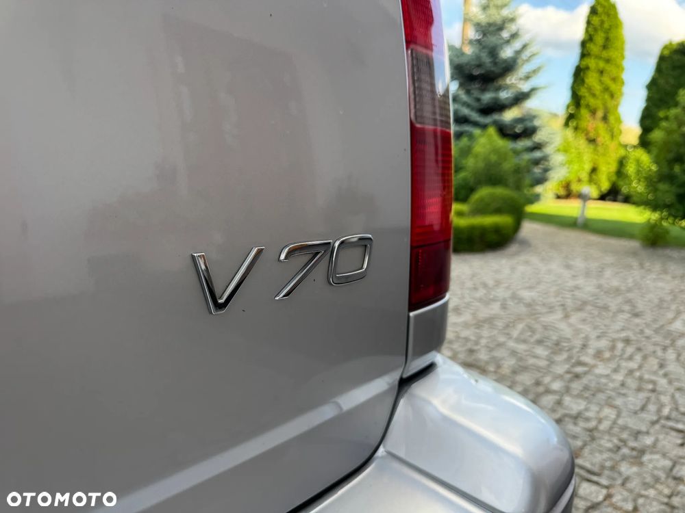 Volvo V70 2.4 T - 16