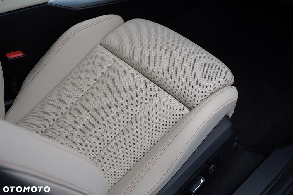 BMW X3 xDrive20 mHEV - 12