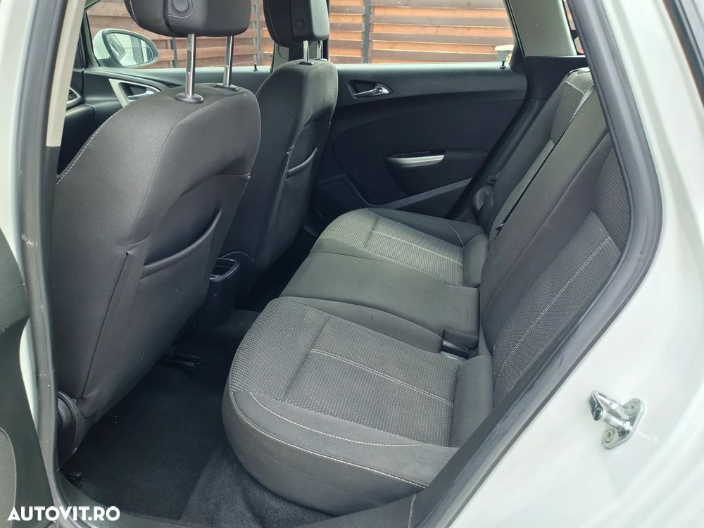 Opel Astra 1.3 CDTI DPF EcoFLEX Start/Stop Active - 10